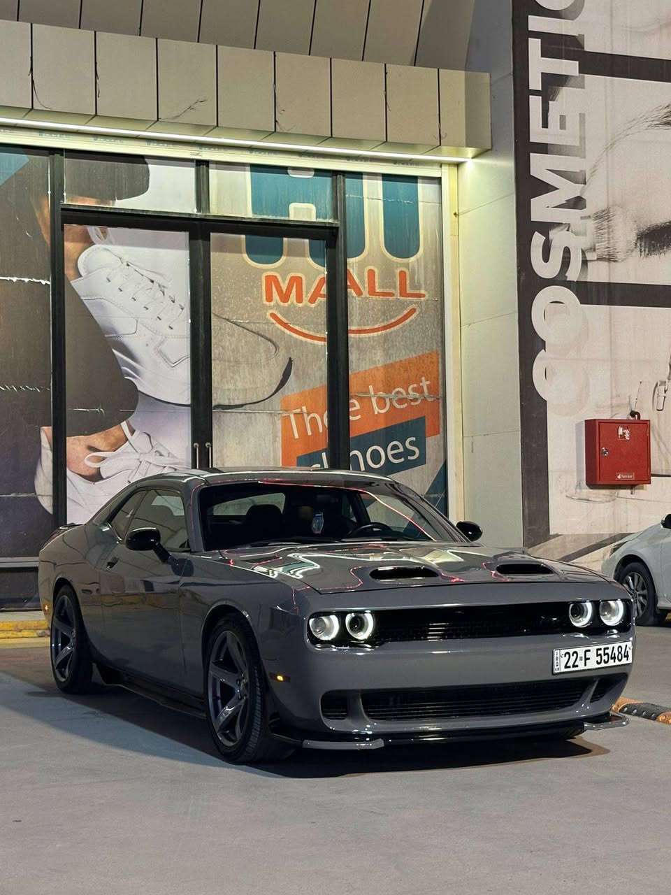 سلام عليكم جالنجر للبيع
مواصفات RT
محرك 8 ) 5700
شاشه كبير 
ويل هيلكات
بجم ريد اي
صبخ 4 قطع 
بدون دواخل و ايرباك
سعر 162 بي مجال بصيط
تفاصيل اكثر انتصل ***********
