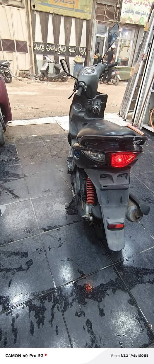 سلام عليكم رمضان كريم صيام مقبول إنشاء الله
ماكس مضلع الدراجه مال حاويه صارلها اربع اشهر طالعه من المعرض وستخدام قليل الدراجه بلاديه  كفرات داخل وخارج ومكينه ختم واحد عله وضع البلاد لاتسئلني وتكلي شنو بيها مابيها وسعرها خاص والشراي ياخذ عيوني عنواني كربلاء معملجي خلف مستشفى الاؤرام  ***********
