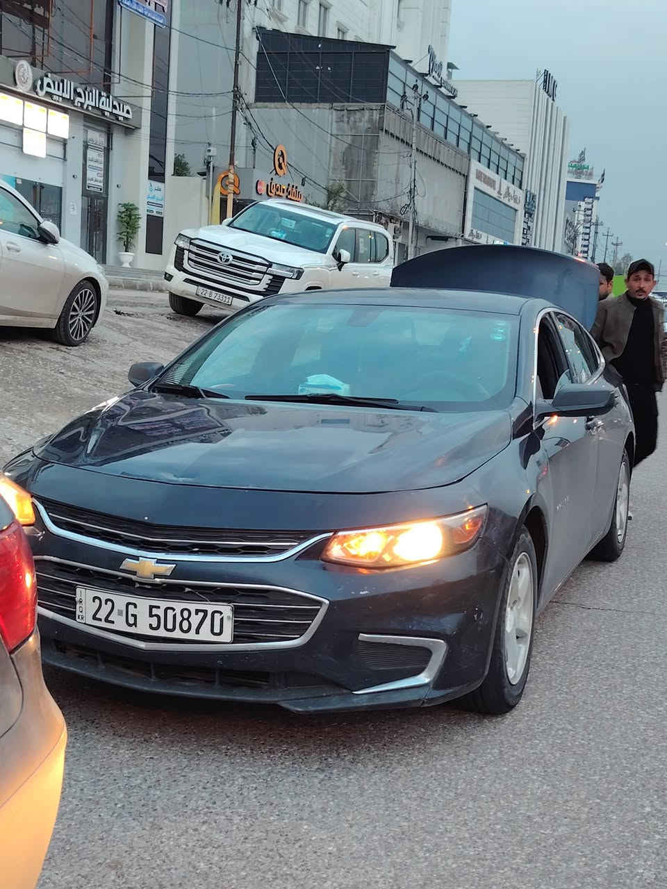 سلام عليكم  مكلف بلنشر 
ماليبو للبيع ترهم
 مراوس حسب القناعة 
موديل 2018 مآشية 75 حقيقي 
مواصفات LT بصمة شاشة كامرة 
 تبريد مركزي
مكينة اربعة سلندر 1.5Turbo
 مامفتوح كبس 
كير مكينة تبريد كهربائيات بشرط 
جاملغ يسار  صبغ وبونيد صبغ 
بدون دواخل ارباك ماطاك بلادي 
رقم اربيل دولي سنوية لحد 2029 
سيارة نظيفة مالبيت بالعافية الي ياخذها 
ســـعـــر مـنـاسـب  95$
عنوان صلاح الدين بيجي 
للاستفسار اكثر واتصال *********** واتساب
