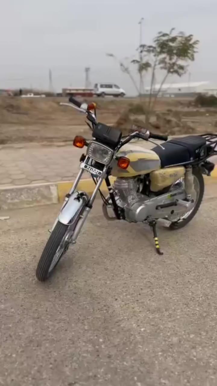 سلام عليكم دراجه نامه للبيع مديل 2026 دراجه فول نضافه اوراق سكنر سعر 800وبيه مجال  للاستفسار ***********
