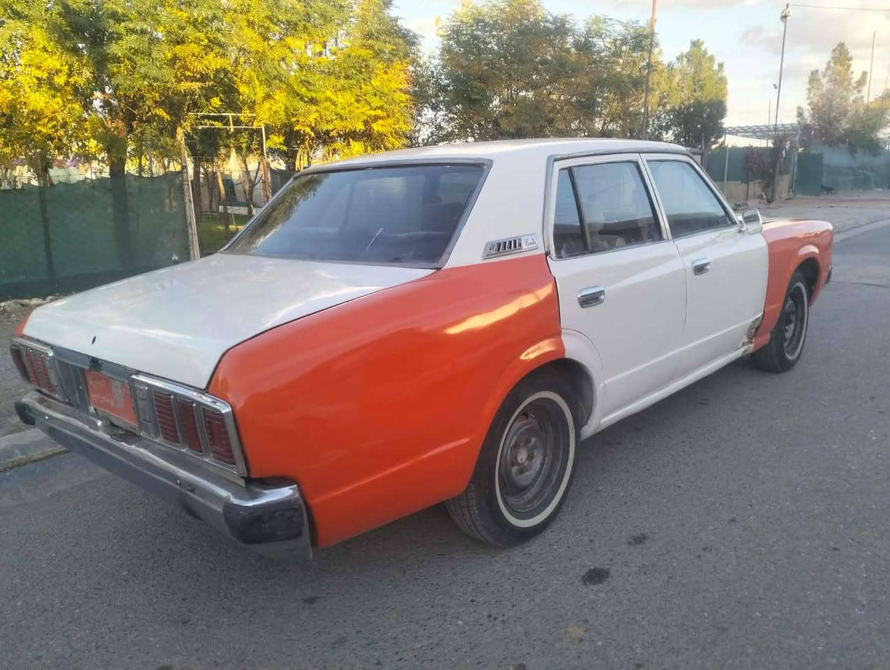 کراون ابو تاج مودیل 1977 للبیع 45 ورقة


**إذا كنت صاحب هذا الإعلان وتريد حذفه لأي سبب، رجاءا أرسل رسالة إلى الدعم الفني**