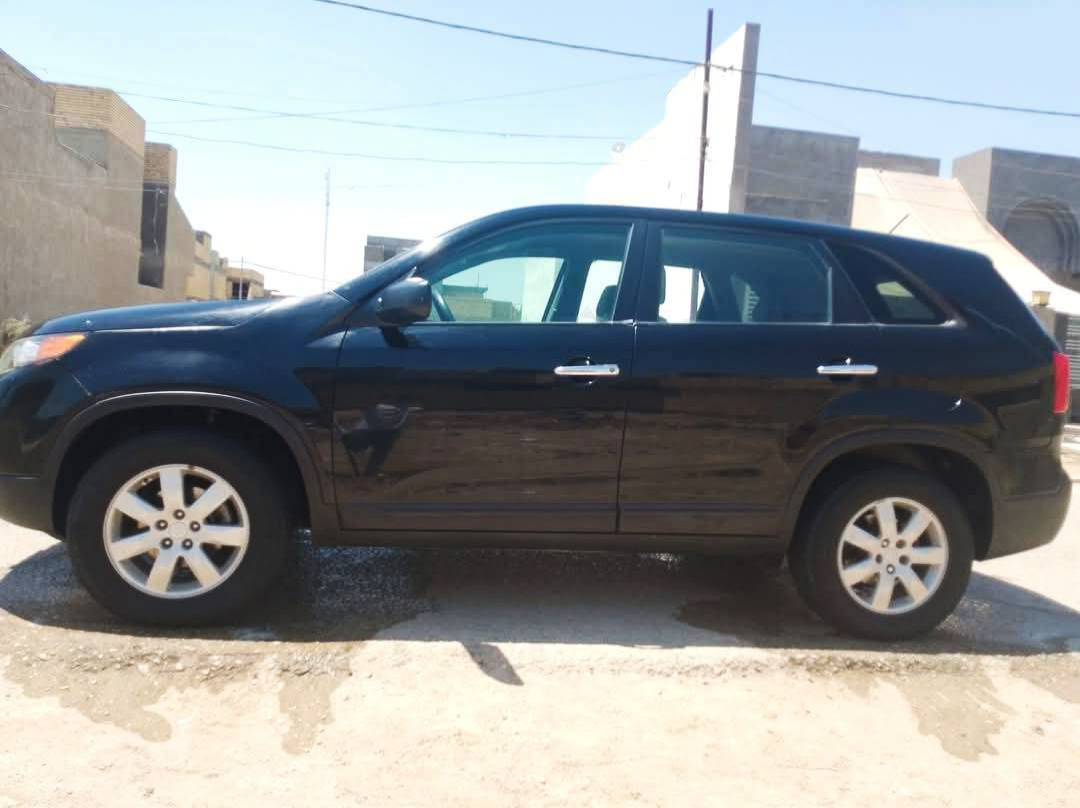 سورنتو 2011
4 سلندر (دوش) المرغوب 
تبريد قطعتين 
خمسه راكب 
تخم تاير جديد 
حداديه جديده 
تبريد ثلج 
كير جيد جدا 
محرك بالچيس كلش نظيف 
مانع انزلاق 
مانع انحدار 
تحكم استيرن جهتين 
حادثها خارج العراق  جوملغ ايسر مع تبديل صبغ بنيد  
السعر 120 قفل  قفل  قفل  مستعجل مشتري سياره منتظريني على المبلغ 
طلعتلي سيارة مستعجل على البيع 
رقم بغداد مشروع وطني  باسمي شرط التحويل 
العنوان بابل  القاسم 
سنويتها 2029 وطني 
***********
