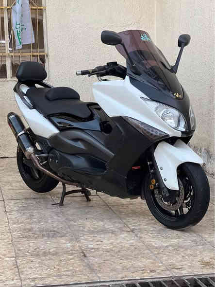 سلام عليكم تيماكس ٢٠١١ 
مكينه مكفوله كفاله عامه ✋
كت كامل كلاجات مالوسي اصلي 
مابيه نقص برغي مكاني بغداد 
السعر ٣٢ وبيه مجال رقمي *********** بغداد
