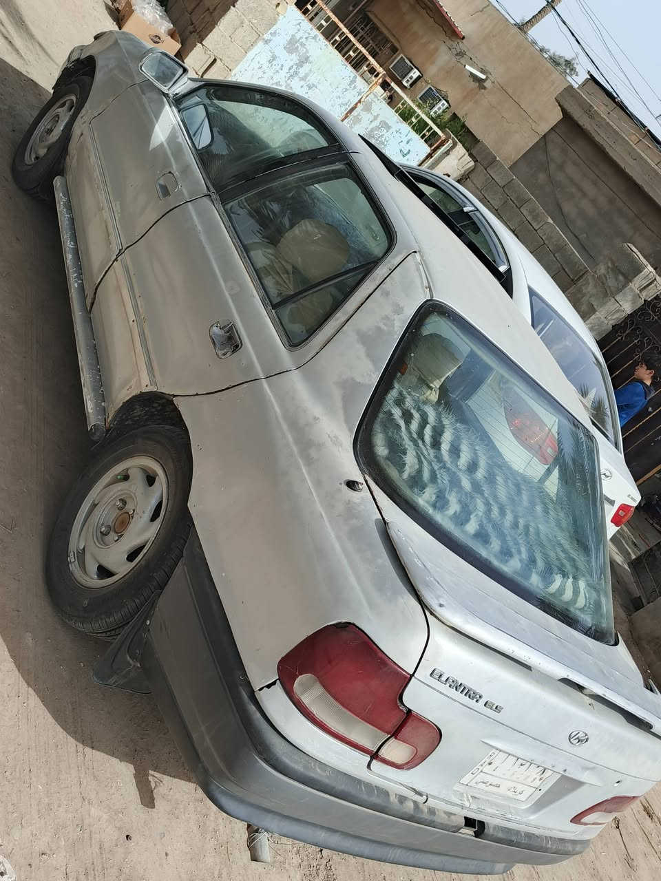 سلام عليكم  النترا موديل 1994 رقم كربلاء سنويه ل28
محرك لاستيك ولف فقط 
تخم تاير جديد مكان المحموديه
سعر 20$وبيها مجال  ***********
