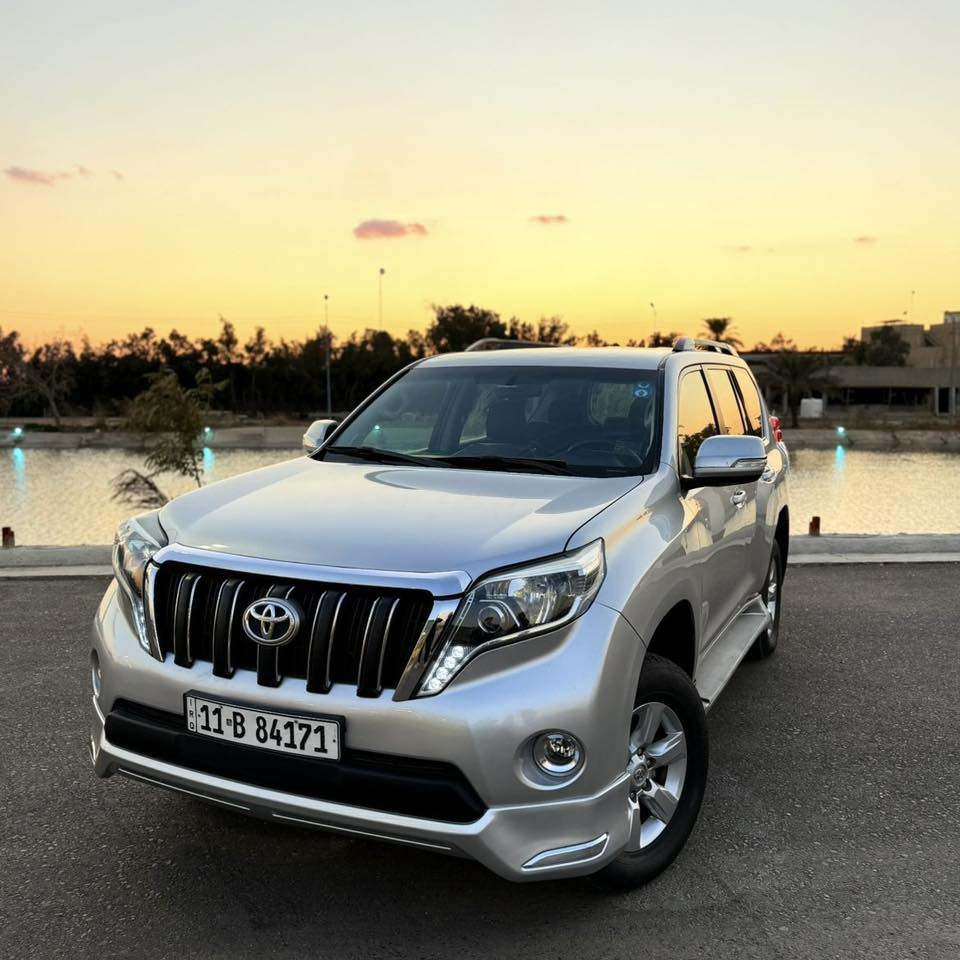 سلام عليكم

برادو 2010
رقم بغداد الجديد
شاشه كامره
هوك خلفي
لايتات زنون
صدر جديد
فيتبم جديد
ودسكات جدد
عليها ادامه كامله بدون اي نقص
مكاني بغداد
بيها بابين صبغ فقط اثر شخط
***********
