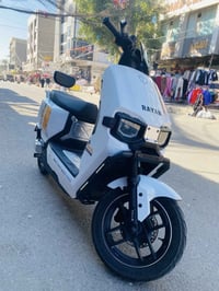 للبيع للتواصل ع هذه الرقم فقط 07741751001