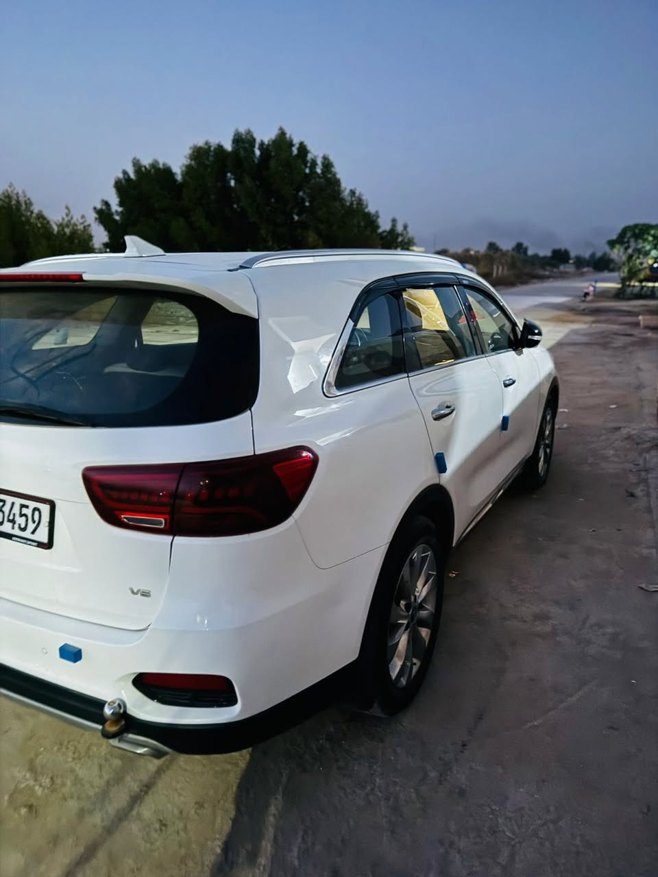 سورينتو 2020 خليجـي فـول مواصفـات عدا الفتحه
- بصمة ، جلد ، شاشـة كبيرة ، دبل شباك , مري شفط,7راكب ,حساسات امامي ,خلفي جنطه كهرباء 
6 سلندر ،گيـر 8 نمر  تخم تايـر جديد،
 الرقم الدولـي الجديد ، السنوية مجددة لسنه 2030 ( بأسمـي ) العنوان بابل القاسم 
- السيارة مكفولة كفالة عامة 
لـلأستفسار ***********
