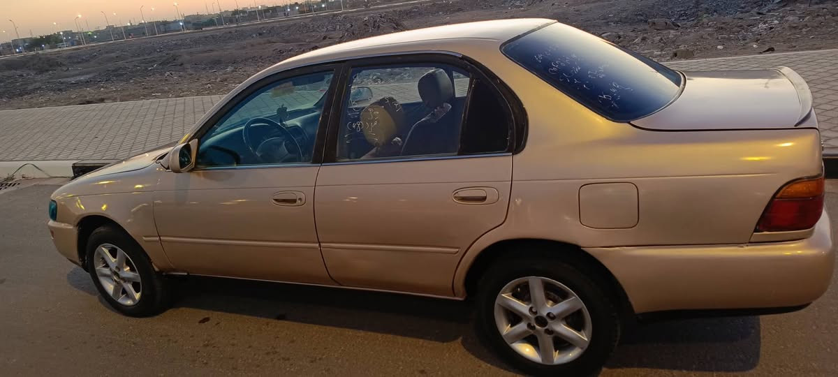 السلام عليكم كورلا موديل 92 مكينه وكير شرط الفحص حداده جديده وتخم تاير كهربائيات شغاله مشروع وطني مكفولة كص ونقل جثة السعر 45 وبيها مجال وهذا رقمي *********** وبي واتساب البصرة, العراق
