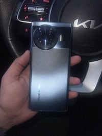 للبيع Tecno Spark 20 Pro استعمال قليل جدا مابي اي ضرر 07703099811 سعره...