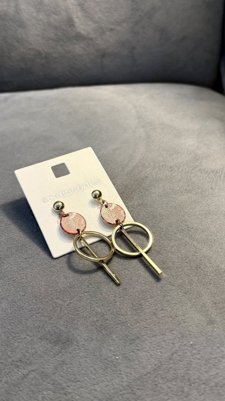 عروض العيد 💗💗
القطعه بالف فقططط 🔥🔥🔥
توصيل بسماية الف


**إذا كنت صاحب هذا الإعلان وتريد حذفه لأي سبب، رجاءا أرسل رسالة إلى الدعم الفني**