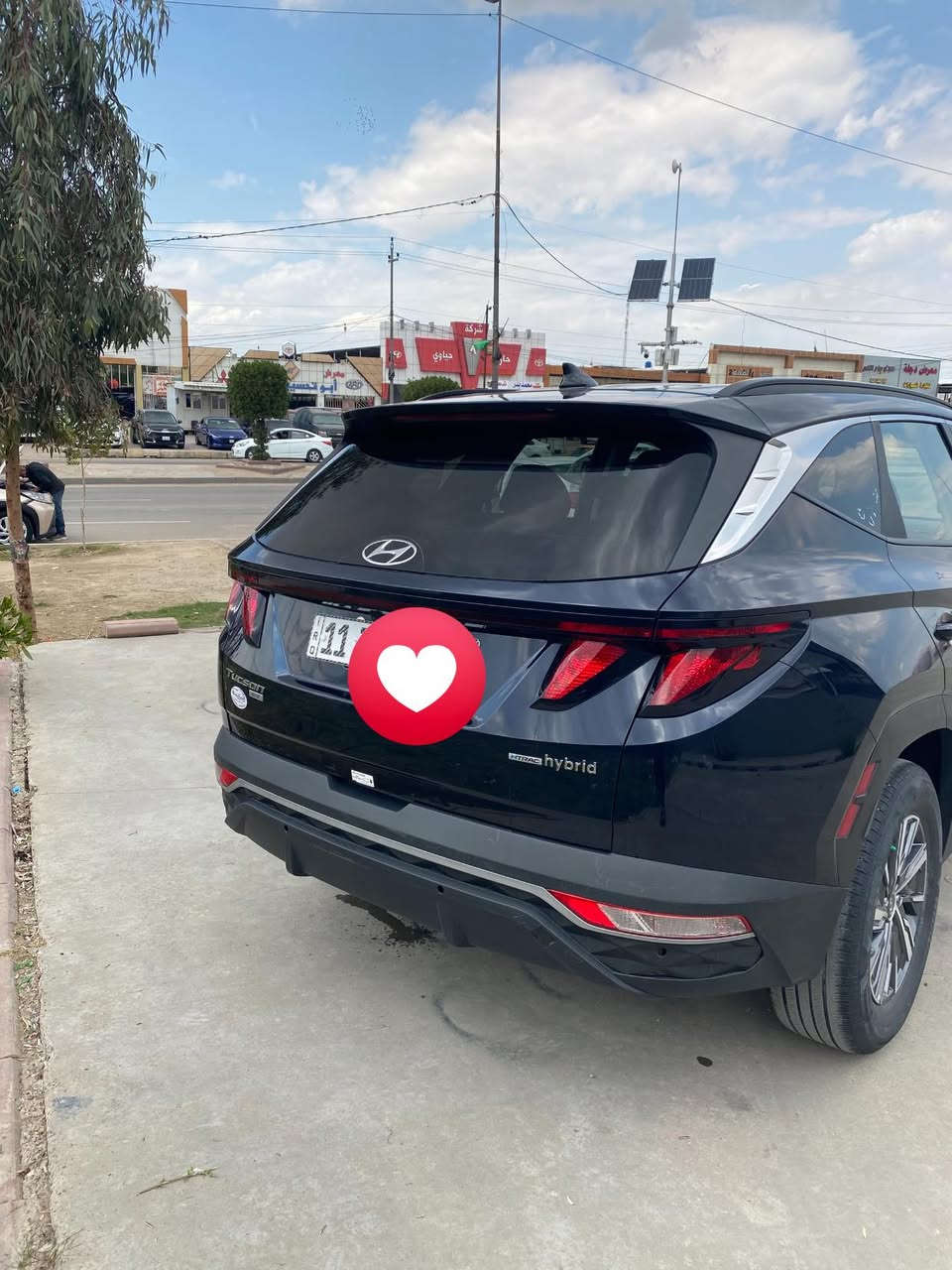 توسان فول  الفول هايبرد مرقم بغداد بسمي موديل 24

بعدها زيرو ماشيه 19 ميل 

سياره كلين 

السعر217 وبيه مجال 

مكان بغداد 

مرقم بغداد بسمي تحويل مباشر

***********

المواصفات 

بصمه تشغيل 

 بصمه ابواب ذكيه من تقترب تفتح

شاشه كبيره لمس

افور ويل 

شفتات ستيرن

 تحكمات فول 

 انضمه قيادة 

 مانع تصادم امامي

 قيادة اليه وخروج عن المسار 

 رادرات خلفيه

 كشنات كهرباء

 شاحن واير ليس 

 تدفئه كشنات

اوتو هولد 

 تشغيل لكاميرا من زر

 دمام صوت 

صندوك كهرباء 

22 محرك هايبرد تيربو طياره

 لدات نهاري 

 منافذ يو اس بي

 مرايه عاكسه للضوء 

 تشغيل عن بعد

وباقي المواصفات وبل عافيه عل مشتري مقدما
