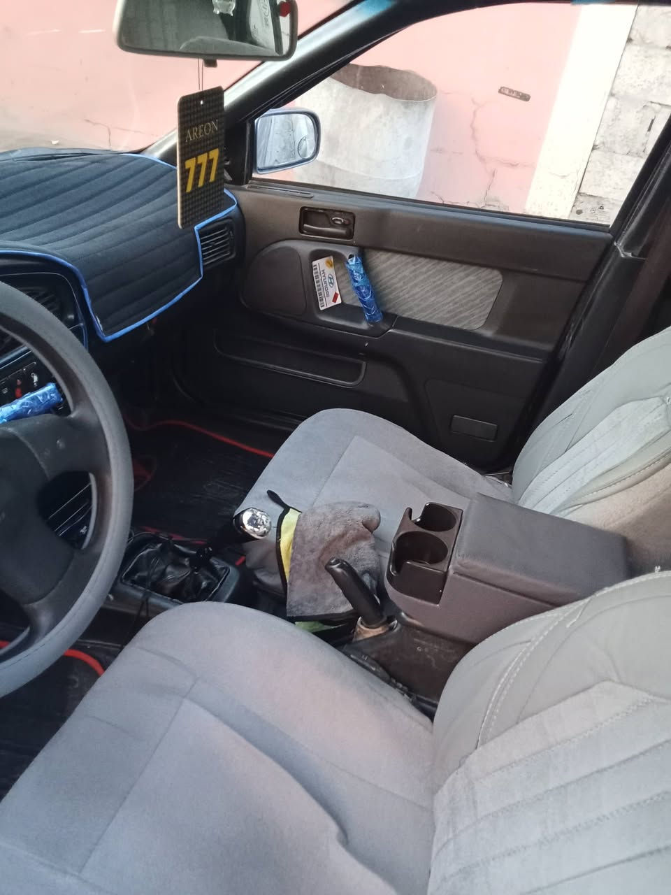 النترا موديل 94 تبريد شغال تدفئه شغاله كهربائياتها كلها شغاله سياره نظيفه مكانه مشروع وطني الثانويه لل 27 سعر 32 مكان السياره كركوك ***********
