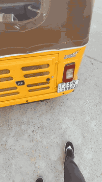 السلام عليكم تكتك موديل (20)شهر ال (3) كفاله عامة رقم وسنوية وبسمي وتحويل ثاني يوم اني لاابيع والااشتري جناي الياخذ التكتك لأصبع لامعجون لاتعمير دوس ولا خياس وصار يومين من شديت مكينة زيرو من المصطفى  مثل ماموضح بالفيديو وإذا تريد تجي هل بيك  مكاني حي اور وهاذة رقمي *********** وعارضها 8700 وبية مجال للطيبين 

ملاحظة / اليحب الحسين لحد يكسر بالسعر 🙏🏻💙
