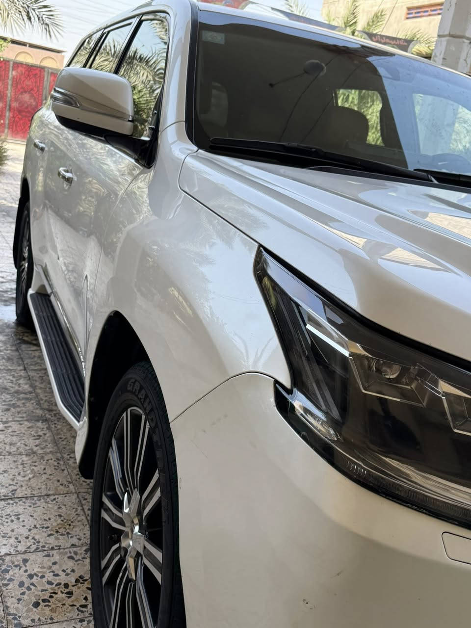 لكزس ٢٠٢١ سيارة جديده ومكفوله ماعدا ملاحظه بسيطه ما تبين فول فول مواصفات وكلشي على وضع الشركة رقم شبه مميز
***********
