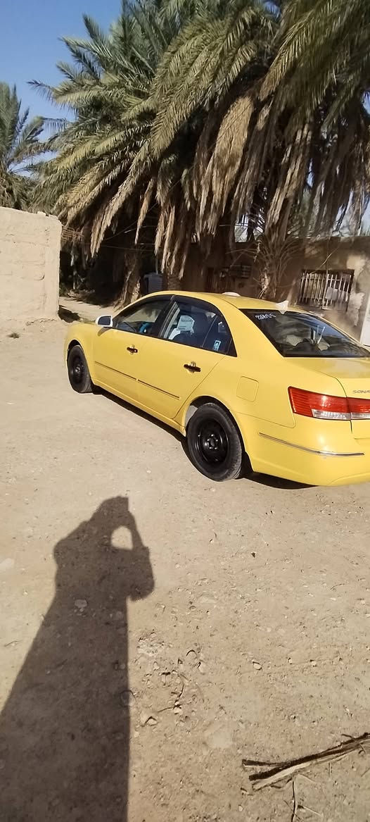 للبيع سوناتا ٢٠١١ خليجي مقدس السياره جديده بارد قليل جاملق الأمامي مكفوله گير محرك اوتوماتيك حداديه باتريك جديد تخم تاير بسمي رقم بغداد مشروع وطني سنويه نافذه من شهرالعاشر ٢٥ مكلف بالنشر الاتصال على الرقم  ***********
