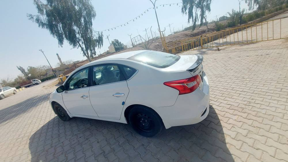 سلام عليكم البيع
سنترا موديل 2018
رقم ديالى انكليزي 
بيهه صبغ 5 قطع 
بدون دواخل وارد امريكي 
سياره حلوه مابيهه اي نواقص 
العنوان ديالئ بعقوبه 
السعر مناسب 
اتصال علئ الرقم *********** بعقوبة, ديالى
