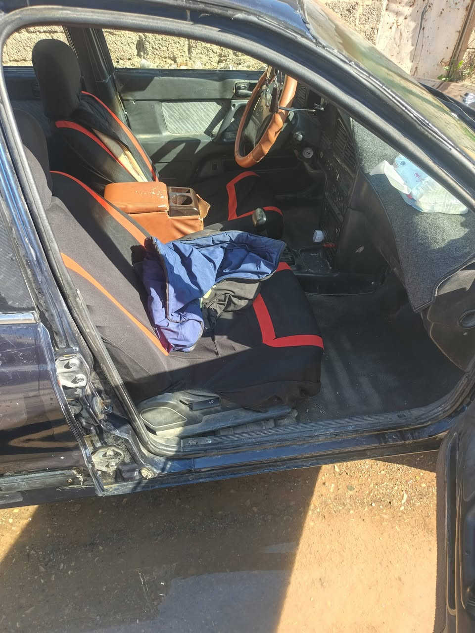 سيارة النترا موديل 1993رقم بغداد مشروع وطني كير ومحرك كفاله
محرك قبل سبوع شديته مال حاويه صدرهه زين تايرات زينات سعرهه  ٢٩وبيهه مجال


**إذا كنت صاحب هذا الإعلان وتريد حذفه لأي سبب، رجاءا أرسل رسالة إلى الدعم الفني**