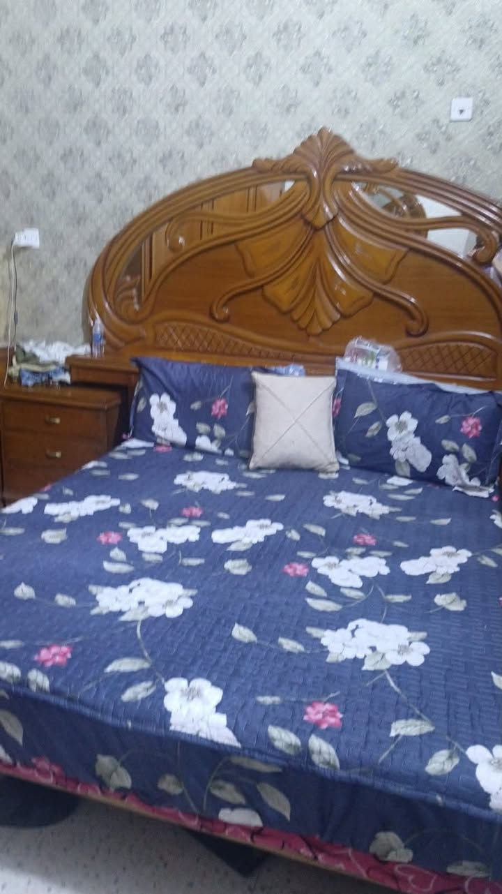 غرفه للبيع السعر ٦٠٠بيهه مجال 
تفصال صاج وليس سوكي


**إذا كنت صاحب هذا الإعلان وتريد حذفه لأي سبب، رجاءا أرسل رسالة إلى الدعم الفني**