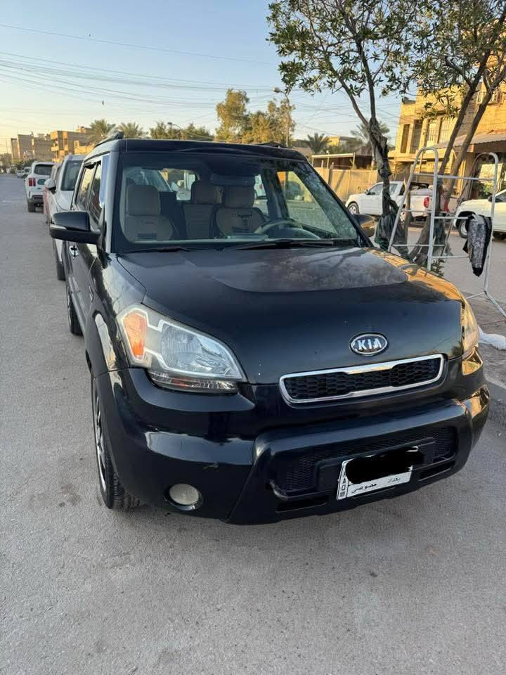 السلام عليكم كيا صول 2011 رقم بغداد باسمي جديد هزه جديده محرك 2000 دوش فول مواصفات فتحه تحكم ستيرن جهيتن كروز سرعه جام كهرباء نظام ايكو اقتصادي اي بي اس سياره بيها ( صبغ حزام عدا قماره وجنطه) حادثها جاملغ وبنيد وبيها تعديل بلشاصي الايسر حك شبر هذه وراها سياره جاهزه كير محرك تبريد تدفئه تايرات جدد باتري وباسمي رقم بغداد الجديد مكاني بغداد كرخ سعرها 82 وبيها مجال ***********
*********** اخويه اقرا المنشور واتصل بغداد, العراق
