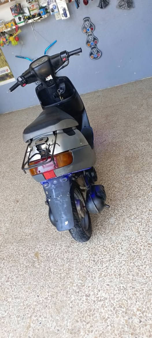 دراجه بوتين نظافه فول مراوز ويا ابو الشحن اذا ايش عندك ابو الشحن نزل؟


**إذا كنت صاحب هذا الإعلان وتريد حذفه لأي سبب، رجاءا أرسل رسالة إلى الدعم الفني**