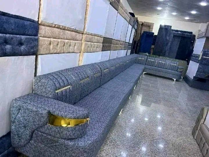 هاي تفاصيل الديوان اللي بالمنشور 👇
ديوان 10مقاعد ب325الف 
توصيل مجاني داخل بغداد أطراف بغداد 15 محافظات حسب البعد 
المواصفات الأساسية • 
القماش: قديفة جكور   • 
الهيكل: چام روسي   •
 الضهر: مضغوط   •
 المقعد: بلوك فقط   • 
الرجل: عظم عاج    •
 الضمان: سنة شغل مضبوط   • الهدية: 4 كوشات مجانية مع ديوان الـ10 مقاعد    الأسعار حسب عدد المقاعد
الأسعار حسب عدد المقاعد
#ديوان_تخم
#مشاهير
#بيع_وتوصيل_لكافة_محافظات_العراق
#بغداد
#كربلاء
#البصرة