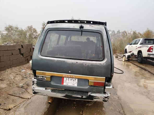 سياره بسته للبيع موديل 95 سنويه 28 السعر 31 العنوان بغداد النهروان ***********
