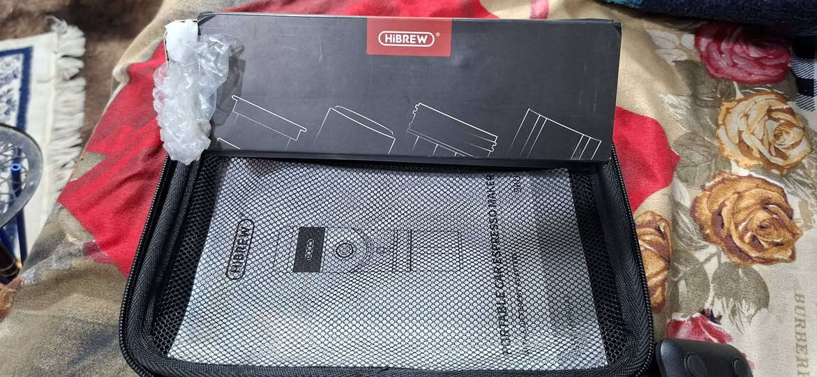 السلام عليكم مكينة قهوة محمولة تشتغل كهرباء وعلى السيارة تاخذ كبسولة صغيرة نسبريسو وكبيرة دولتشي كوستو وتاخذ بن مطحون وتسخن ماء وصلتني جديدة واستخدمتهه كم مرة فقط يعني اخت الجديدة السعر 60 الف
للحجز على الخاص
متوفر توصيل جميع محافظات العراق 5
لمشاهدة باقي الاجهزة الدخول على صفحتي


**إذا كنت صاحب هذا الإعلان وتريد حذفه لأي سبب، رجاءا أرسل رسالة إلى الدعم الفني**