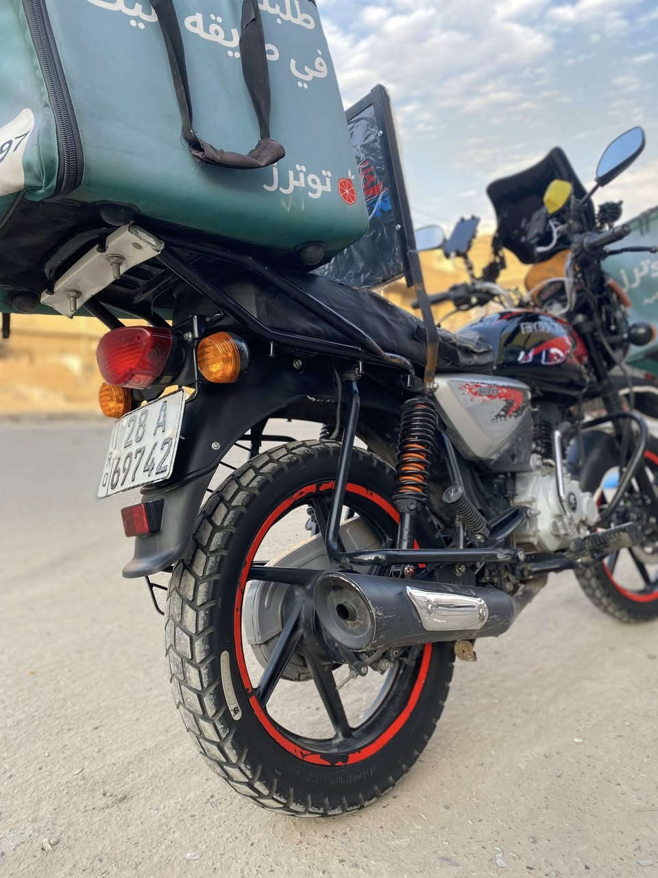 سلام عليكم بوكسر لبيع مديل ٢٣رقم نجف ثاني يوم تحويل مو شراي يعبر دراجه خير من الله مكاني بغداد سيديه سعر وتساب ***********
