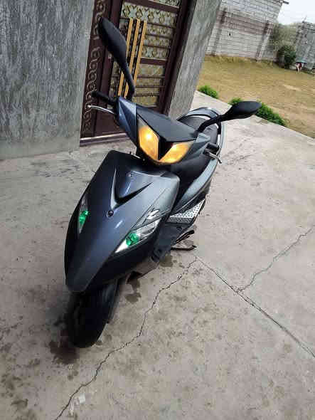 سلام عليكم دراجه البيع ماكس ثعلب دراجه مكفوله كفاله عامه من كلشي حته محرك مال رابه دراجه جديد حيل كهربايات كله شغاله أوراق اصولي مكاني سبع البور رقم الهاتف *********** بي وتساب *********** سعر 875 وبيه مجال
