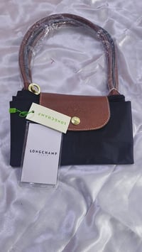 اكسسوارات شخصية • ماركة ٢٥