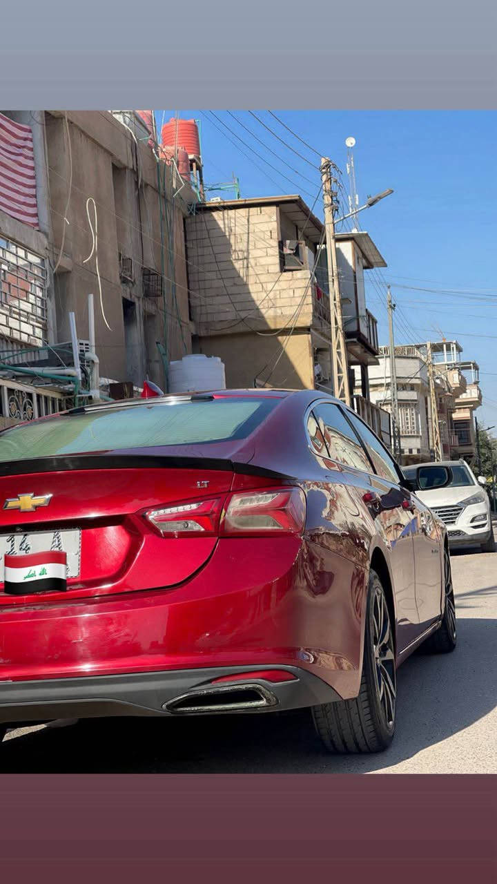 السلام عليكم للبيع  
‏Chevrolet Malibu
موديل 2020 Lt وارد امريكي تبديل قطعة وحدة صور الحادث موجوده مع الصور مواصفات Lt معروفة تبريد قطعتين مناخ منفصل تدفئة بالكشنات بصمه تشغيل وبصمه ابواب + جنطه تشغيل عن بعد محرك 1500 تيربو محرك وكير وتبريد مكفولات بجم زنون مكان بصرة رقم وهزة جديدة بصرة حرة تحويل ثاني يوم   ملاحظة انا مكلف بالنشر هذا الرقم *********** صاحب السيارة للاتصال أو مراسلة واتساب البصرة, العراق
