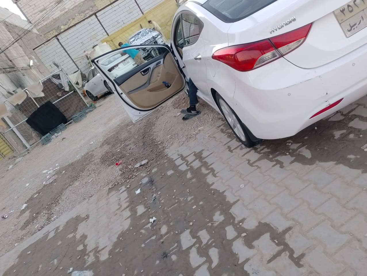 سلام عليكم الانترا ٢٠١٤ وارد خليجي مكينه الف وثمنميه سياره كفاله بس بيهه ملاحضات بسيطه شوف العين السعر ١١٢وبيهه مجال بسيط رقم*********** العنوان نجف 

شهاب الكلابي

