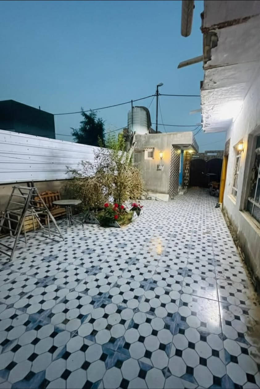 بيت طابوووو صرف
المساحه #____١٧٠

/////غرفتينن كبار

صاله 

حمامات داخليه

حمامات خارجيه

براني معزوله

محل طالع من البيت (المحل كبير جداً )

البيت ////////حررررررررر ما مطلوب

سعره مناسسسسسب جداًً

بناااااء __2016 طابوووووك

البيت وي الشارع وشارع مقرنص وتبليط

البيت حي الاميال بشارع الي مقابيل جامع سيد حنويت
للاستفسار اكثر اتصل
***********
