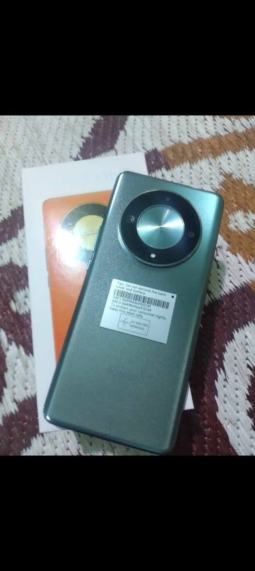 سلام عليكم
هونر X9b ذاكره 256 مامفتوح مكفول
ملحقات فقط كارتون مع حافظتين
السماعه مزروفه فقط تحتاج تبديل
سعر 235 كربلاء حي العسكري 
***********
