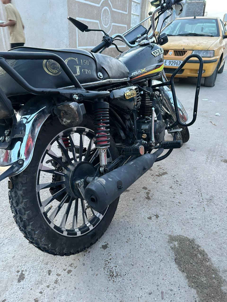 السلام عليكم دراجه موديل 24 سلف هندور شغال كهربائيات شغال العنوان بغداد شعب  شارع صحه السعر 650 وبيها مجال شيء بسيط كلش الاستفسار رقم الهاتف واتساب فقط ***********
