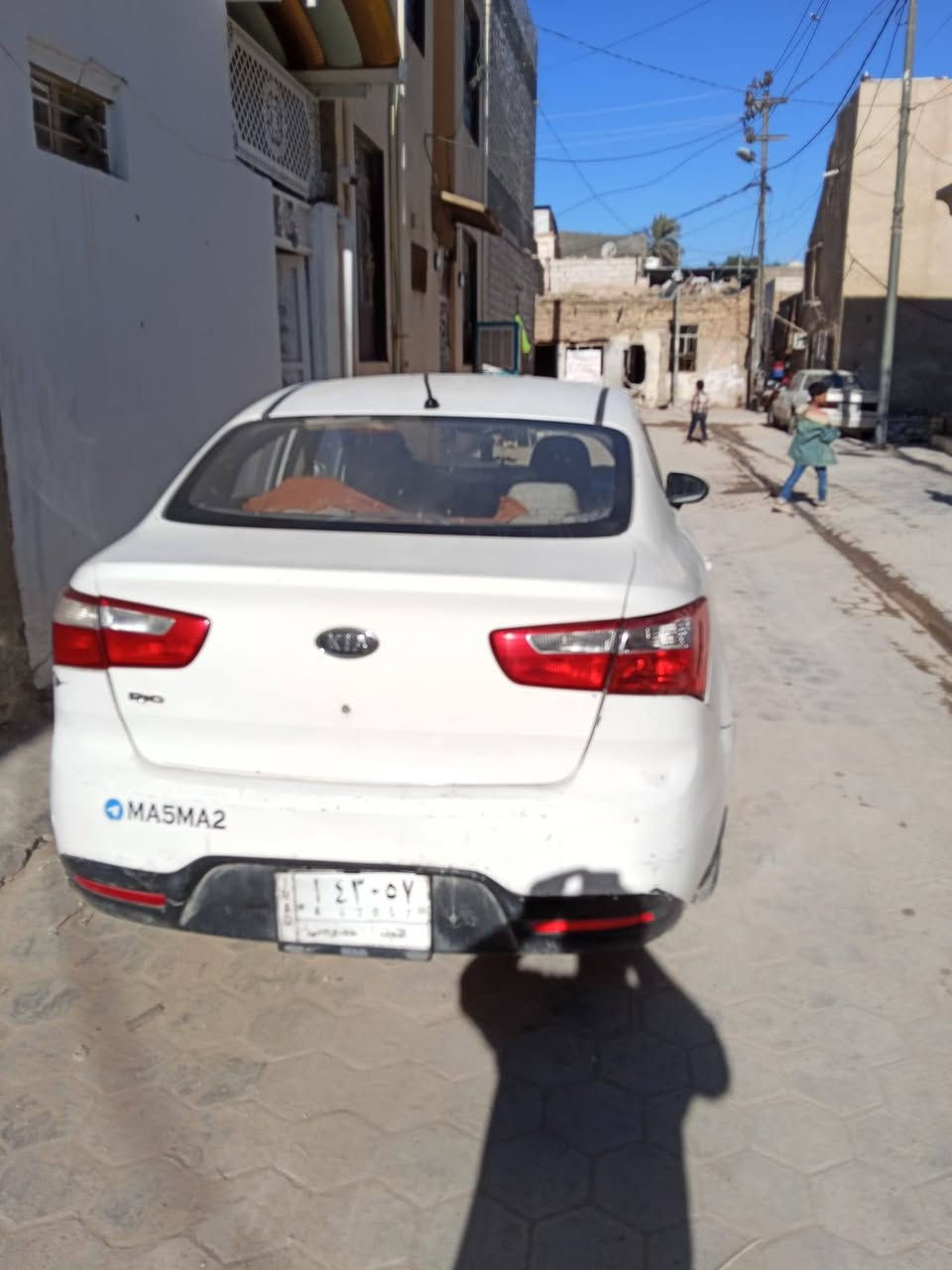 كيه ريو مديل 13محرك 1600سياره جاهزه من كلشي بيها قطعتين صبغ والباقي بارد قليل بيها منضومه مال غاز سنويه لل28رقم نجف مكاني نجف كورنيش الكوفه السعر 80وبيها مجال الشراي يتصل ***********
