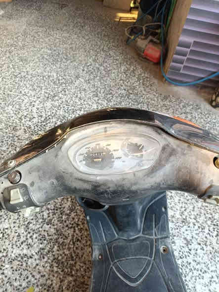 ماكس قجمه للبيع
كطعت ناريه عندي وعفتها 
ملاحظة كهربايات شغاله ومكينه مابيها شي
ابيع كوم حديد لا تسألني شبيها مابيها 
تجي تحمل وتروح 
مكاني بغداد حي اور 
السعر 200 بيها مجال 
رقم الهاتف ***********
