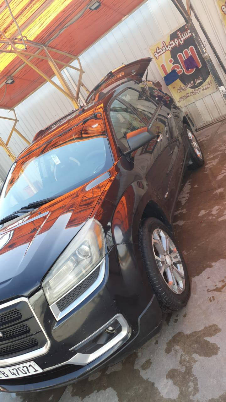 السلام عليكم 
جمسي اكاديا خليجي موديل ٢٠١٥
مكينة گير حدادية خير من الله 
نص مواصفات
تبريد ثلج +باتري وتخم تاير جديد 
السيارة بااسمي شخصياً رقم اربيل هزة جديده صار شهر من سويتها 
بيها مكانات صبغ يعني اقل الحزام 
دواخل مكفولة من كلشي 
السيارة حلوة واحلى من الصور
السعر المطلوب ١١٥ ورقة
للاستفسار الاتصال بالرقم
‏‪‏‪ 0772 649 3685‬‏
