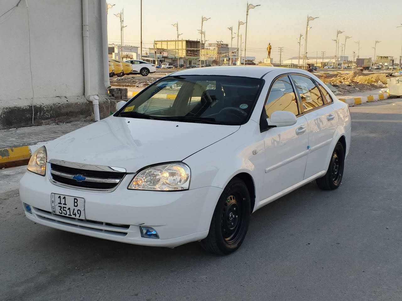 سلام عليكم ورحمه الله وبركاته
للبيع فقط اوبترا 2008 خليجي 
كير مكينه كفاله تخم تاير جديد صاله 10ايام من شديته صدر خلفي امامي كله جديد 
غرفته جديدة ماشيه 170الف حقيقي  عل وضع شركة 
تبريد ثلج سنتر لوك بلادي 
بيه قطعتين صبغ بدون دواخل سيارة خير من الله مال جناي مامتعوبة رقم بغداد  تحويل او وكالة السعر 68 وبيه مجال 
 ***********
العنوان واسط
