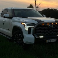 تويوتا تندرا لي ميتيد 2023 للبيع  السيارة هايبريد ليميتيد    مواصفات ف...