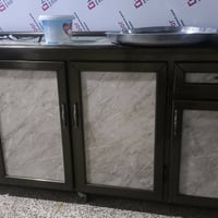 ٢٠٠ • قفل • خزائن