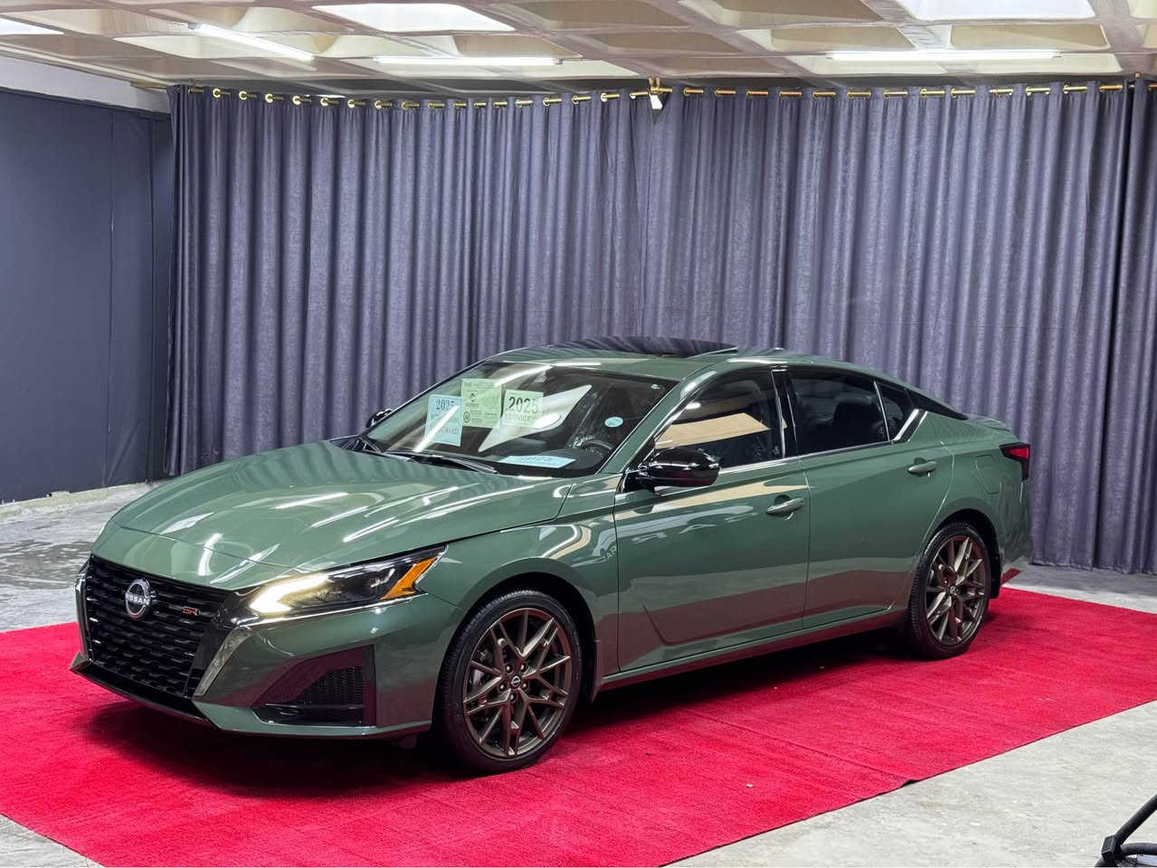 Nissan Altima 2025 SR Pluss
فول مواصفات واحد على واحد
بدون توربو بدون فورويل
حادثها فقط قبغ صندوق
بدون دواخل بدون ايرباك
ماشيه ١٠ الف فقط
كاتي تترقم جميع المحافظات الشماليه فقط
عنوان قضاء كلار
للأستفسار اتصال ع الرقم
***********
*********** كالار, السليمانية
