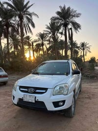 سبورتج • ٢٠٠٩ • ٢٠٠٠ دوش