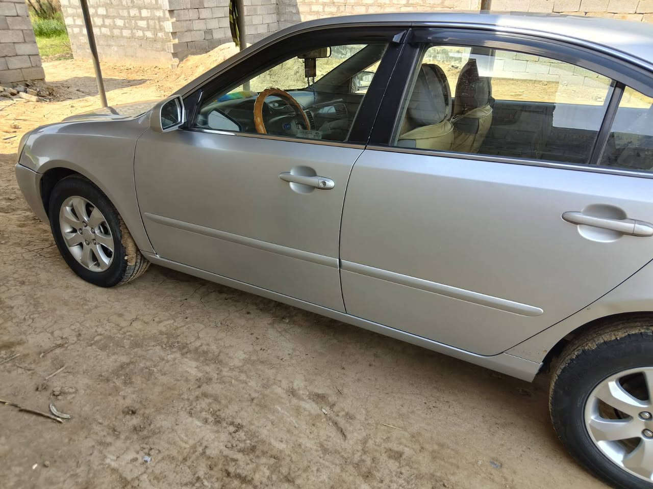 سلام عليكم اوبتما  2008امريكي مكينه 2400 رقم مشروع وطني باسمي بيها ٣قطع  معروضه 90بيها مجال   ***********
