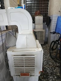 البيع ستخدام شهرين عدد 2سعر واحده 200الف قفل قياس 40شراي ينتصل 0773384...