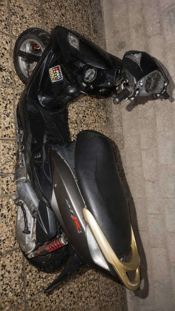 دراجه ثعلب للبيع كامله مابيها نقص للبيع او مراوس بدراجه ايراني


**إذا كنت صاحب هذا الإعلان وتريد حذفه لأي سبب، رجاءا أرسل رسالة إلى الدعم الفني**