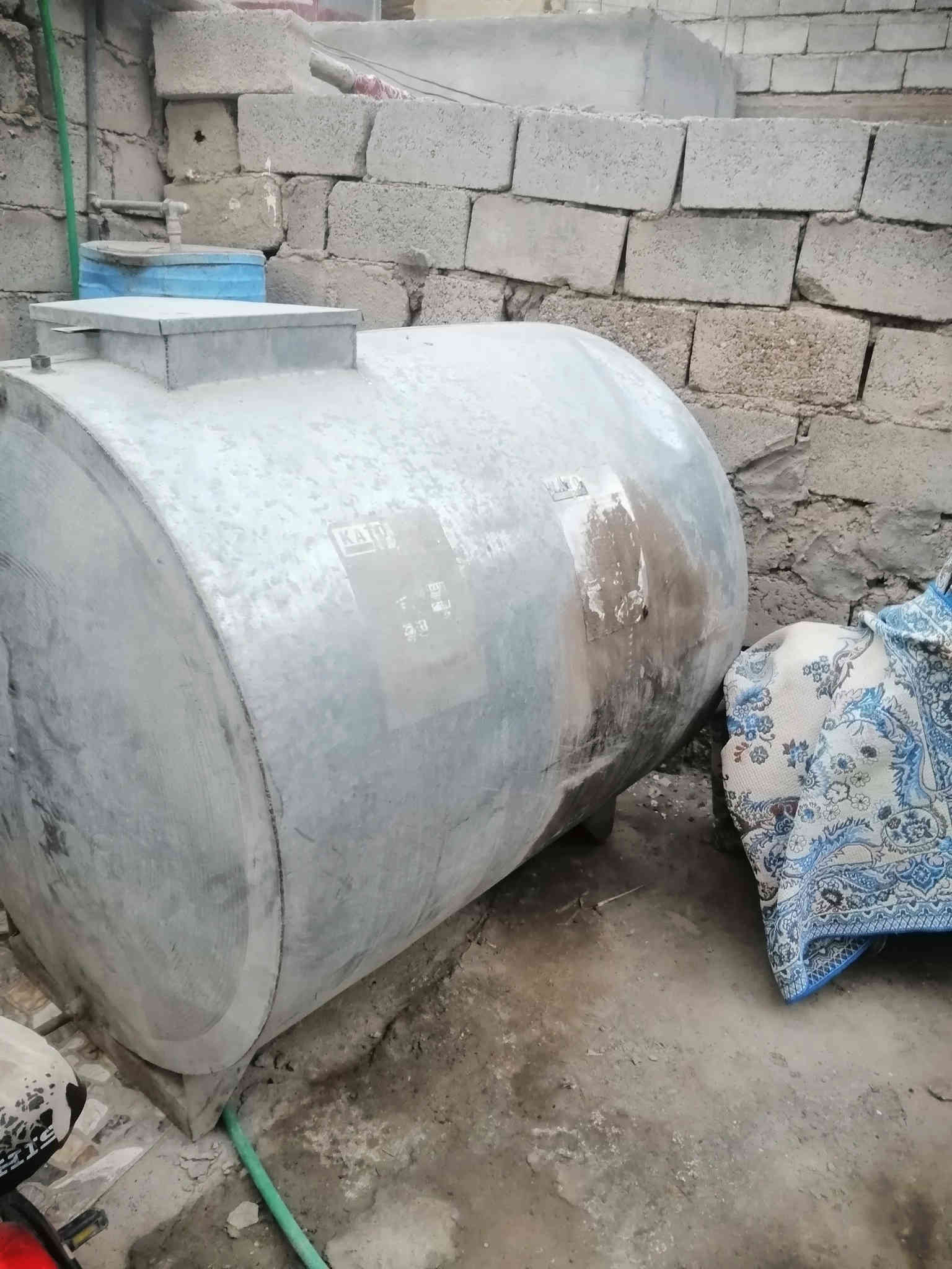 نعيد النشر بسبب الوعود الكاذبه 
السلام عليكم ورحمة الله وبركاته
هاي غراض مثل ما موضح بل صوره مع موطور مال قالعه كلهن شلع ب مليون غير متواجد علا الفيس المكان ديالى الخالص لتوضيح المكان ديالى الخالص *********** الاتصال على الرقم وبل خدمه
