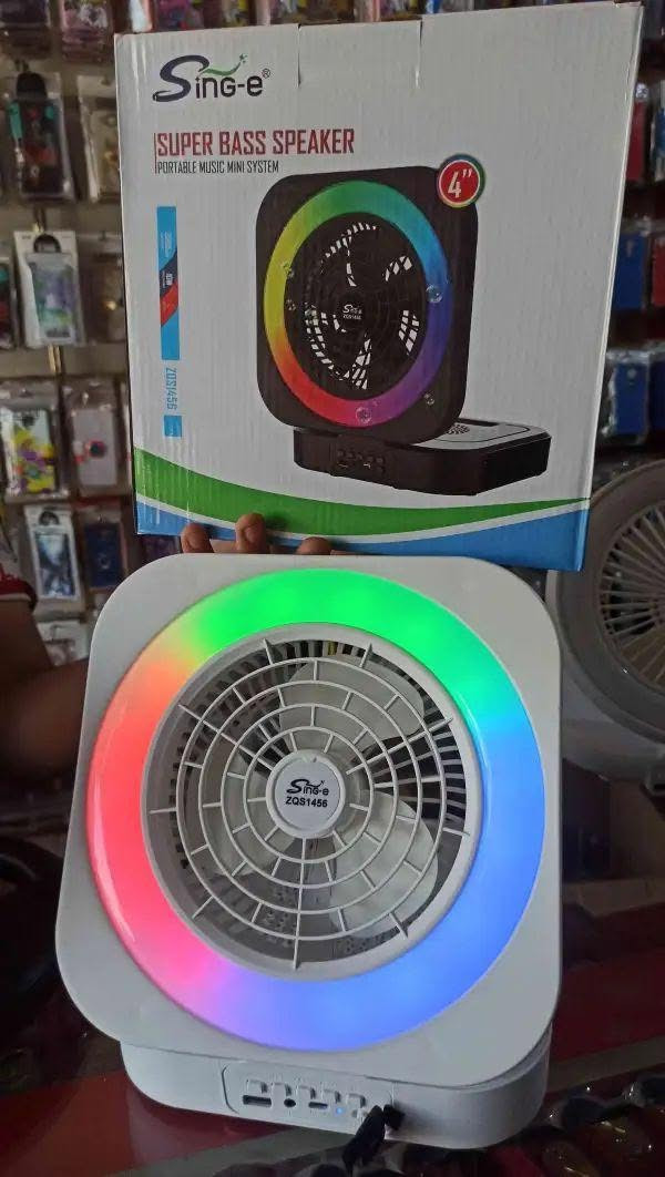 مروحة سبيكر دفتري
مكبر صوت محمول مع مروحة مدمجة وإضاءة LED ملونة، يدعم البلوتوث وUSB وAUX لتجربة صوتية 
راديو مدمج 
يوجد خدمة توصيل لجميع المحافظات بغداد, العراق


**إذا كنت صاحب هذا الإعلان وتريد حذفه لأي سبب، رجاءا أرسل رسالة إلى الدعم الفني**