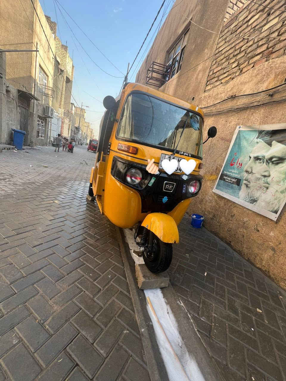 اسلام عليكم تكتك للبيع مديل 2020شهر 11. رايدهة ب7 وبيهة مجال قليل رقمي ***********
