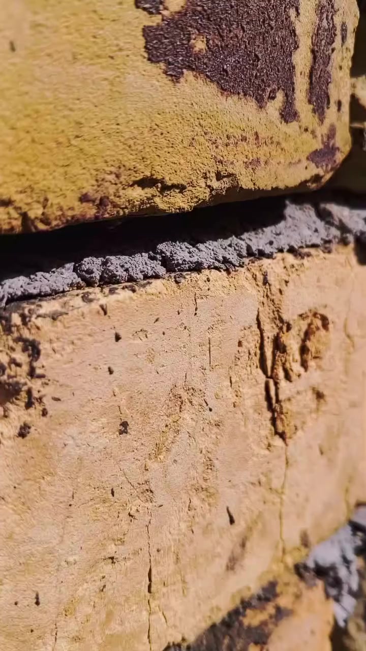 السلام عليكم خلفت بناء طابوك وبلوك قطعي وبل يوميه من الكوت هاذه رقمي ***********
